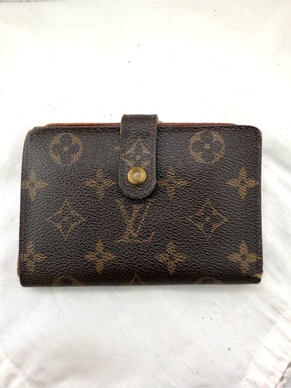 AUTHENTIC LOUIS VUITTON Monogram Porte-Monnaie Billets Tresor Wallet.